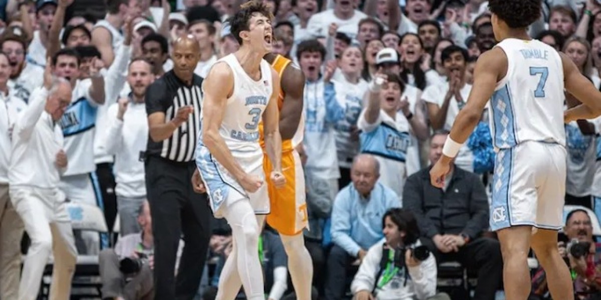 Tennessee Men's Basketball Suffers Lopsided Loss to North Carolina